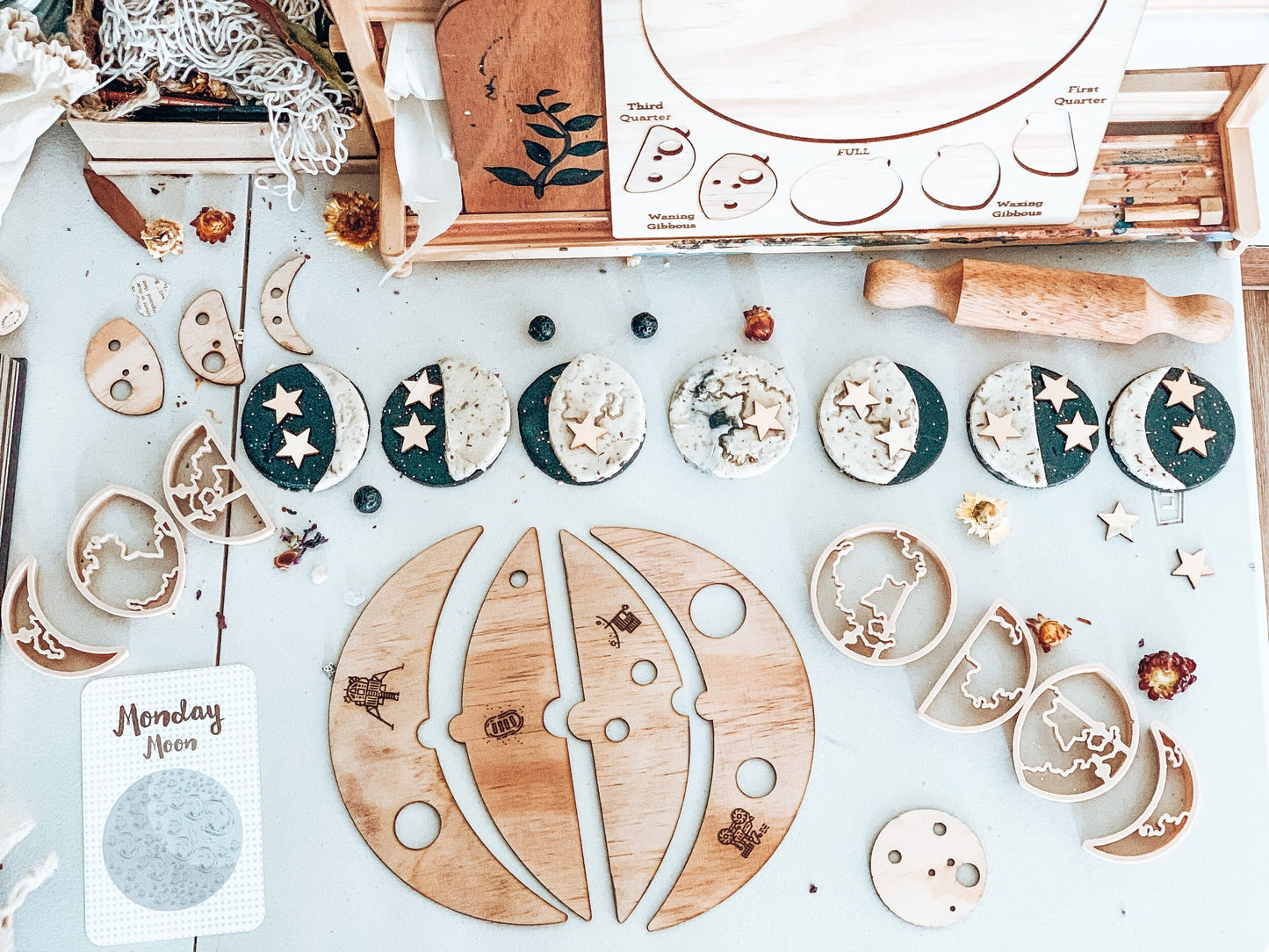 Moon Phases Eco Cutter Set