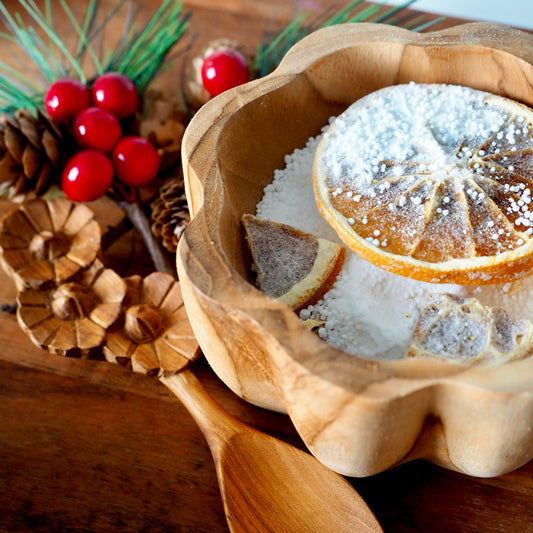 Citrus Rocks Fizz, childrens fizzy potion play with a touch of dehydrated citrus & gold flake.