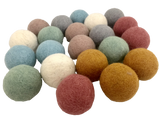 Earth Felt Balls 3.5cm/28 pieces